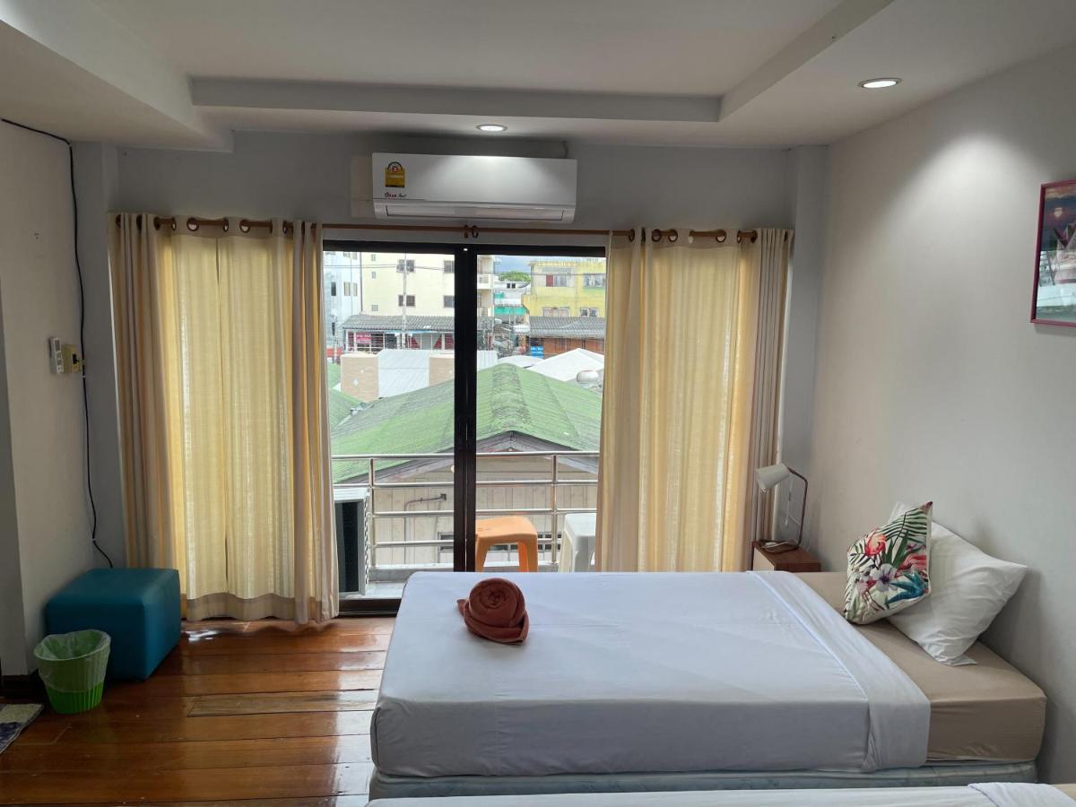 Jenny Hostel Huahin Exteriör bild