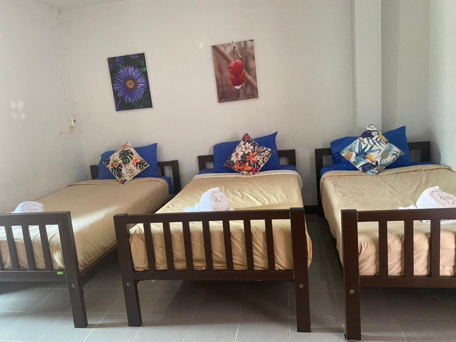 Jenny Hostel Huahin Exteriör bild