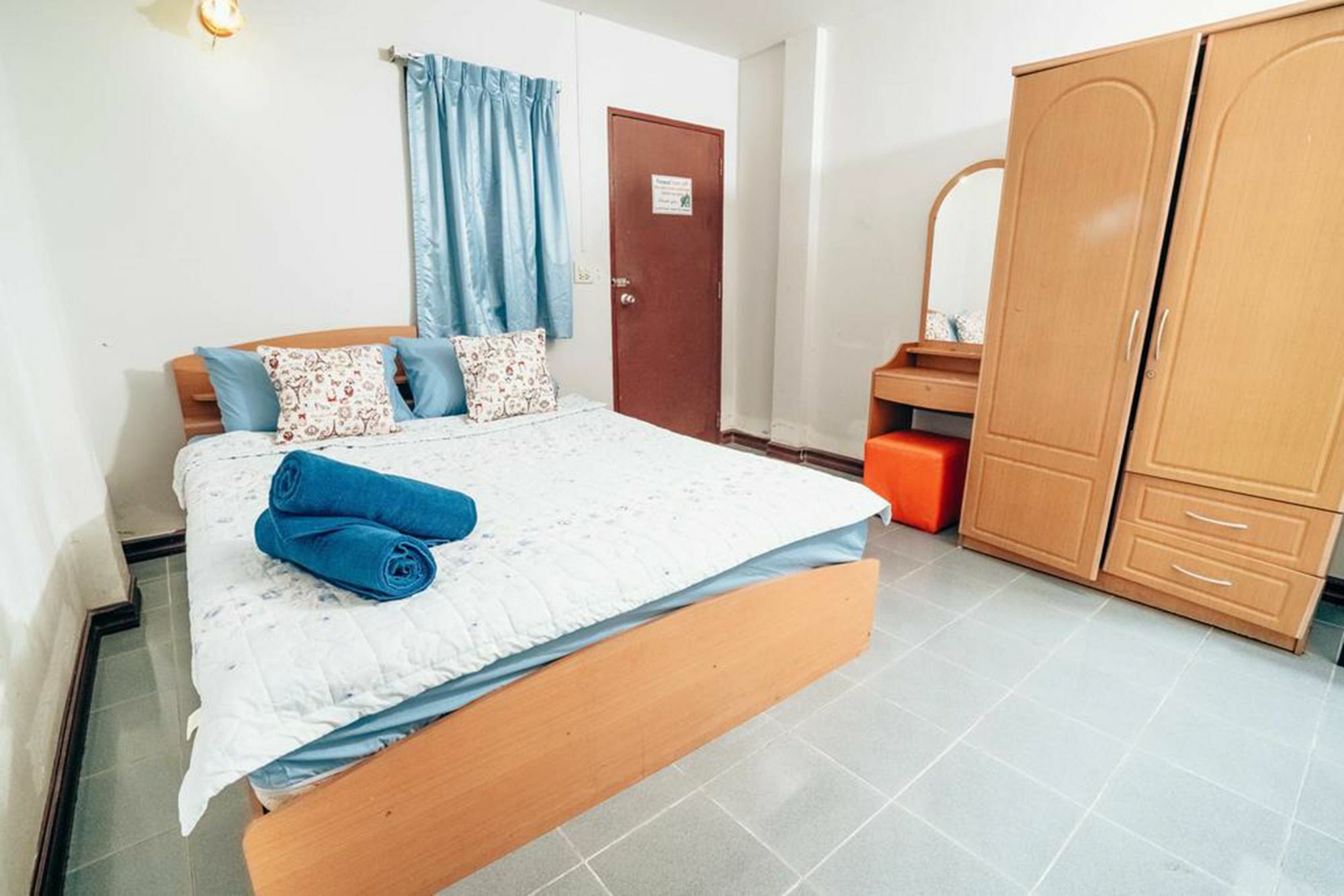 Jenny Hostel Huahin Exteriör bild