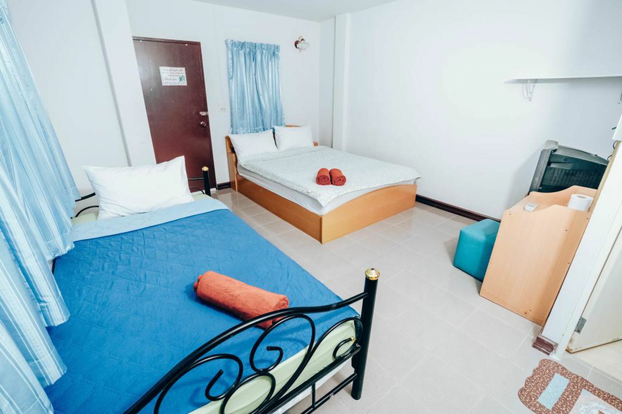 Jenny Hostel Huahin Exteriör bild